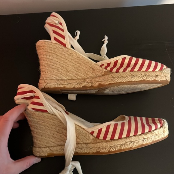 Ladies candy striped red and white espadrilles, size 37 - Picture 6 of 10